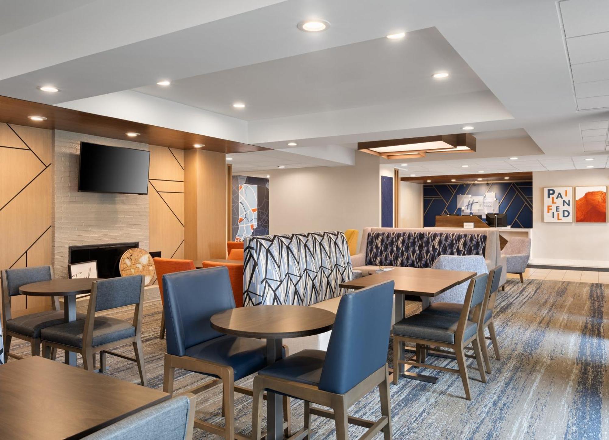 Holiday Inn Express Indianapolis Airport By Ihg Plainfield Eksteriør bilde